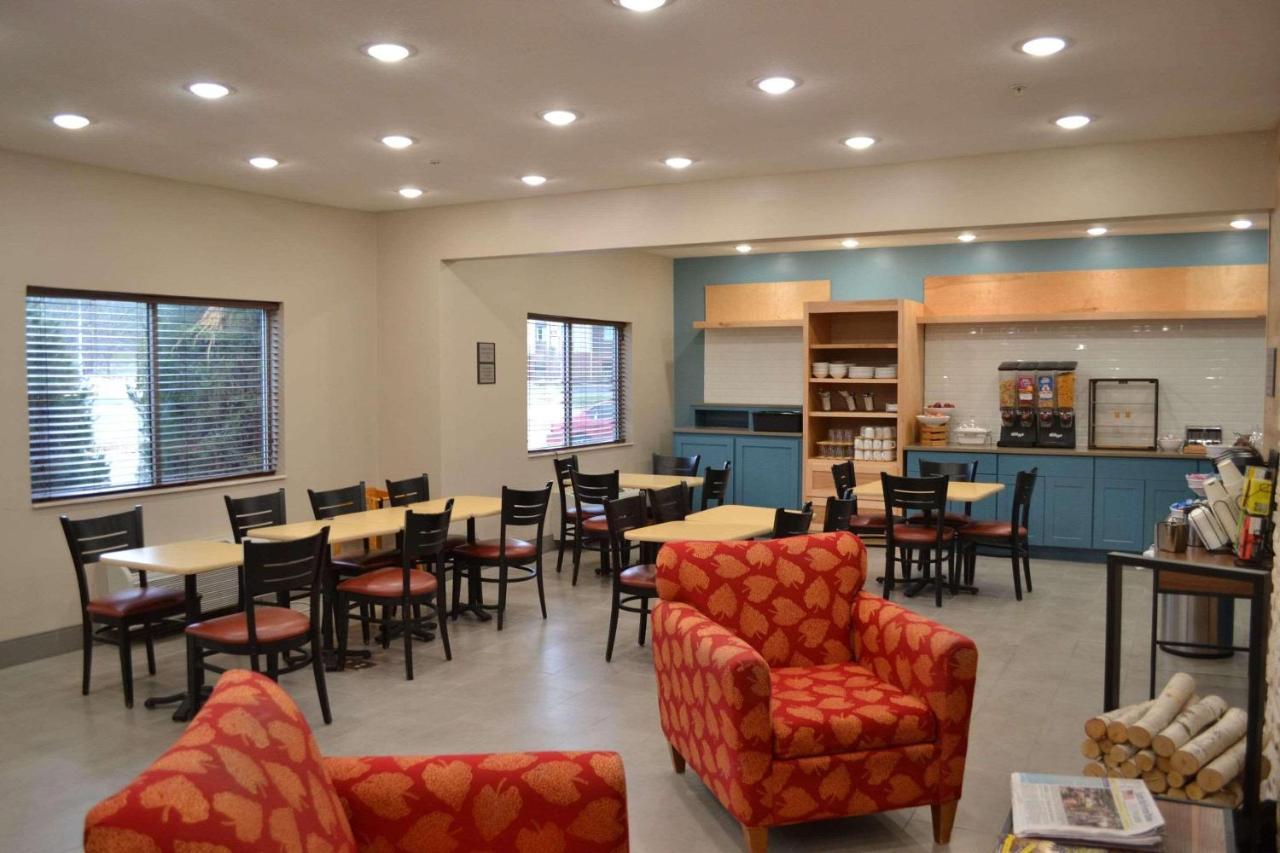 Country Inn & Suites By Radisson, Fairview Heights, Il Bagian luar foto