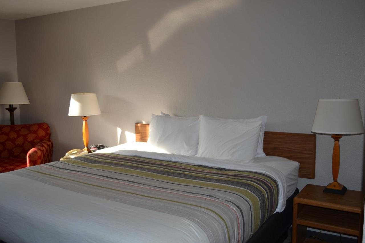 Country Inn & Suites By Radisson, Fairview Heights, Il Bagian luar foto